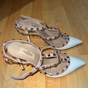 Valentino studs pumps